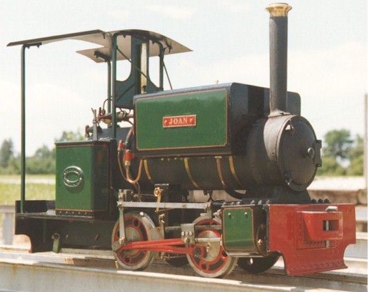 joantank.jpg (51454 bytes)